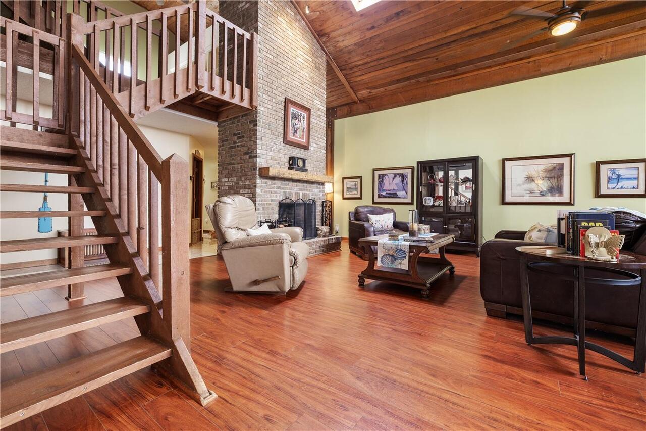 Listing Photo 15