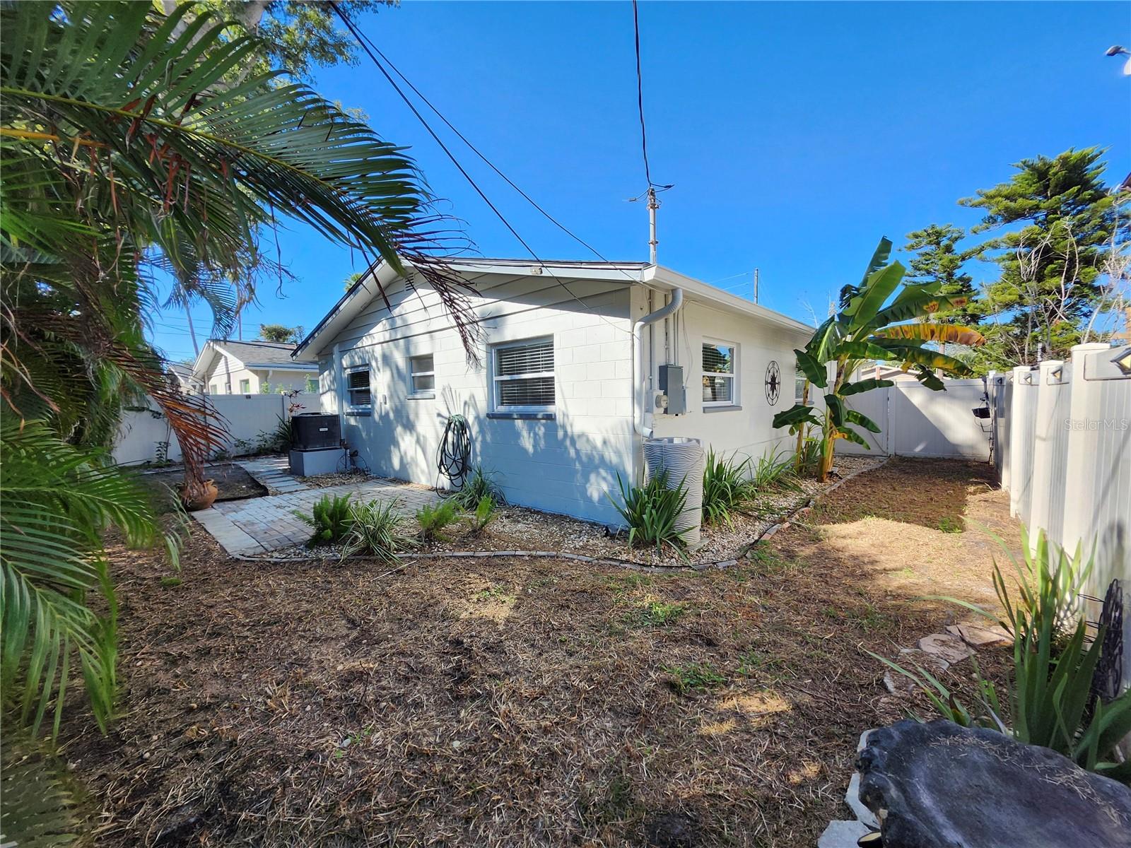 Listing Photo 24