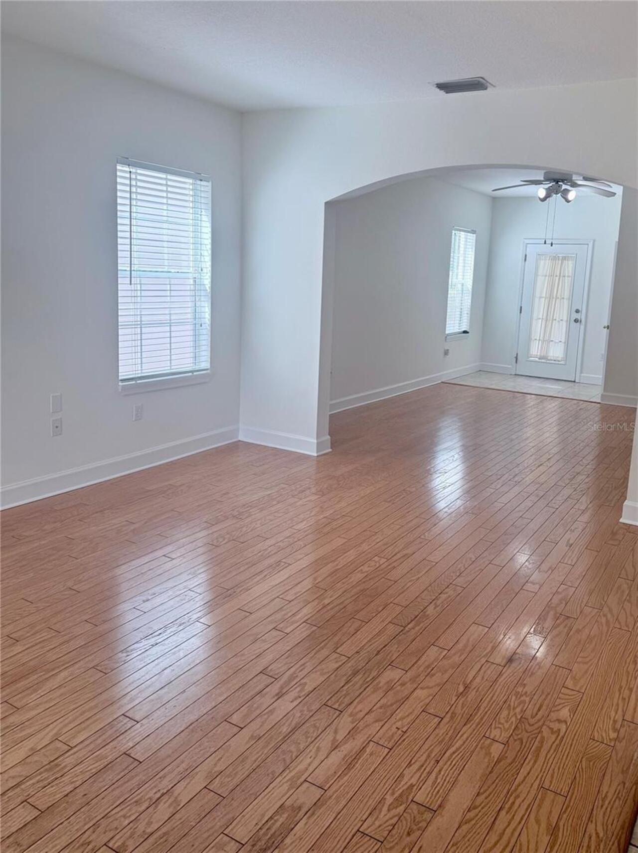 Listing Photo 17