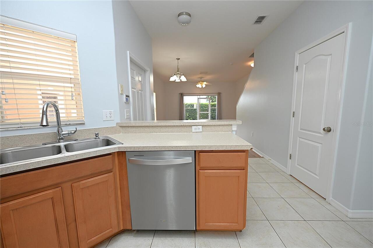 Listing Photo 9