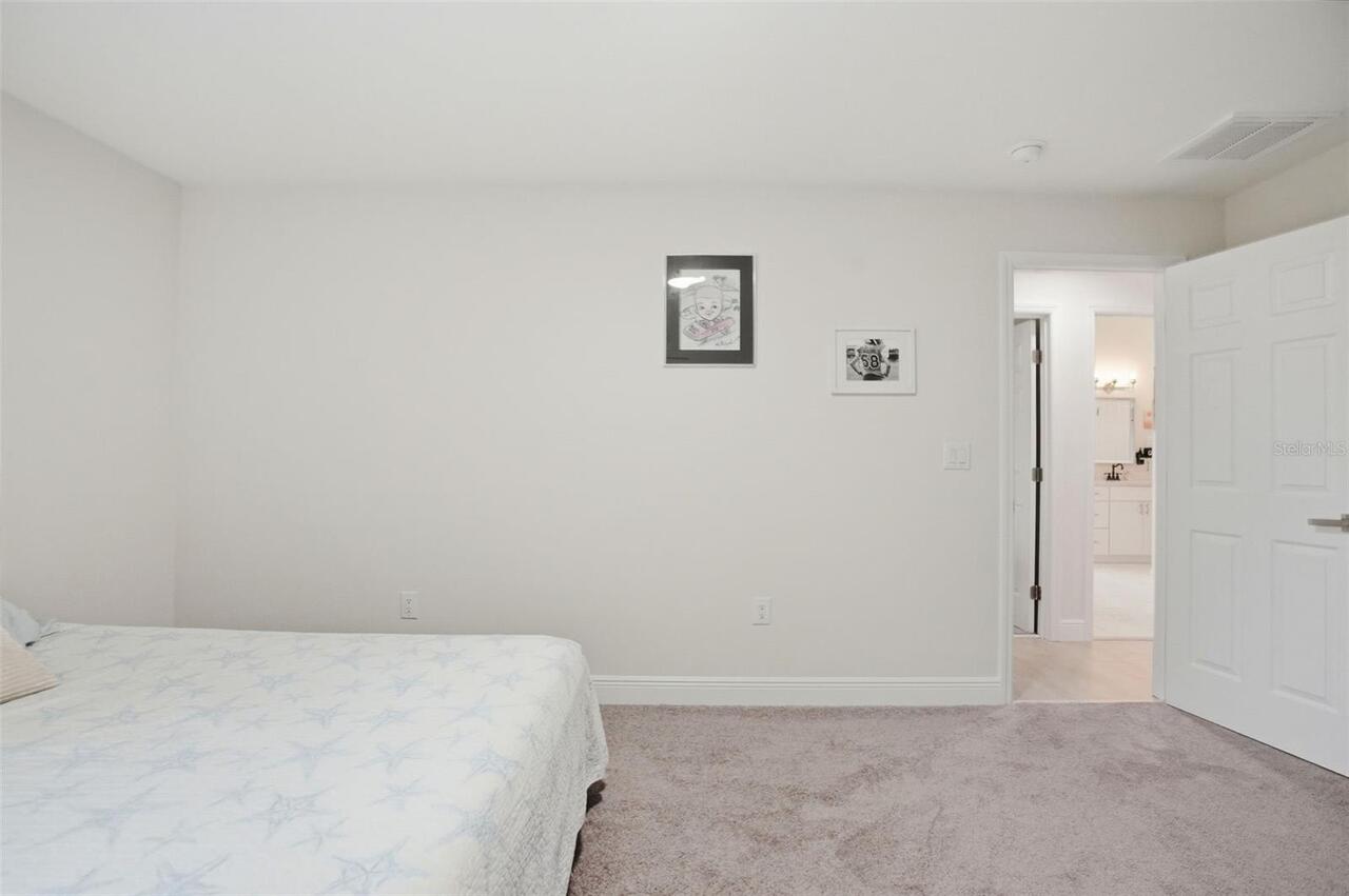Listing Photo 38