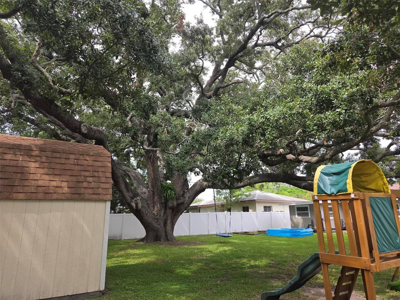 Listing Photo 34