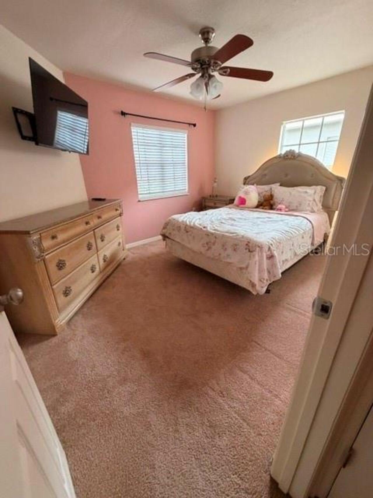 Listing Photo 10