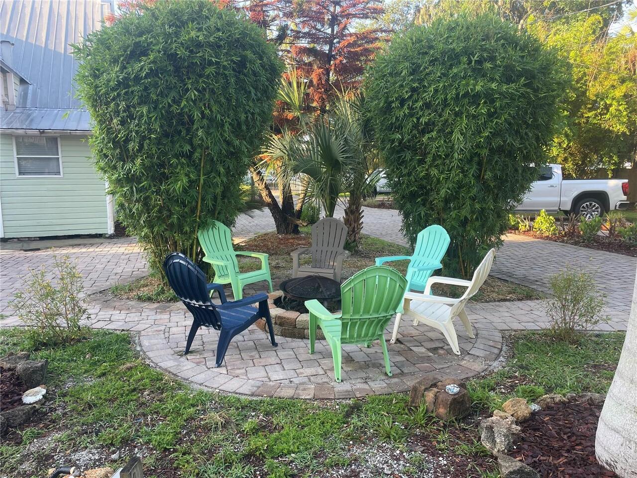 Listing Photo 11