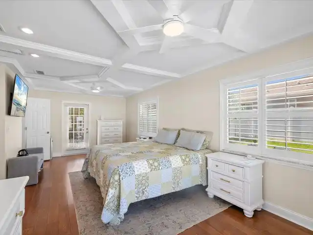 Listing Photo 13