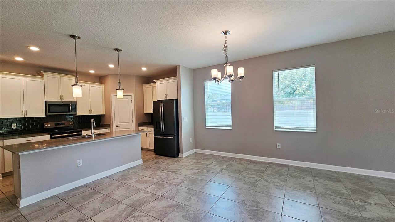 Listing Photo 9