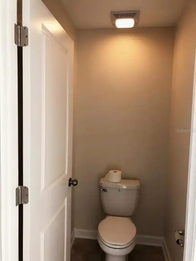 Listing Photo 10