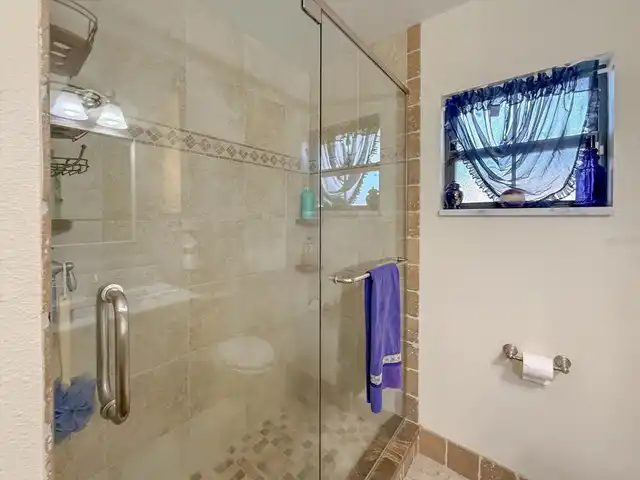 Listing Photo 29