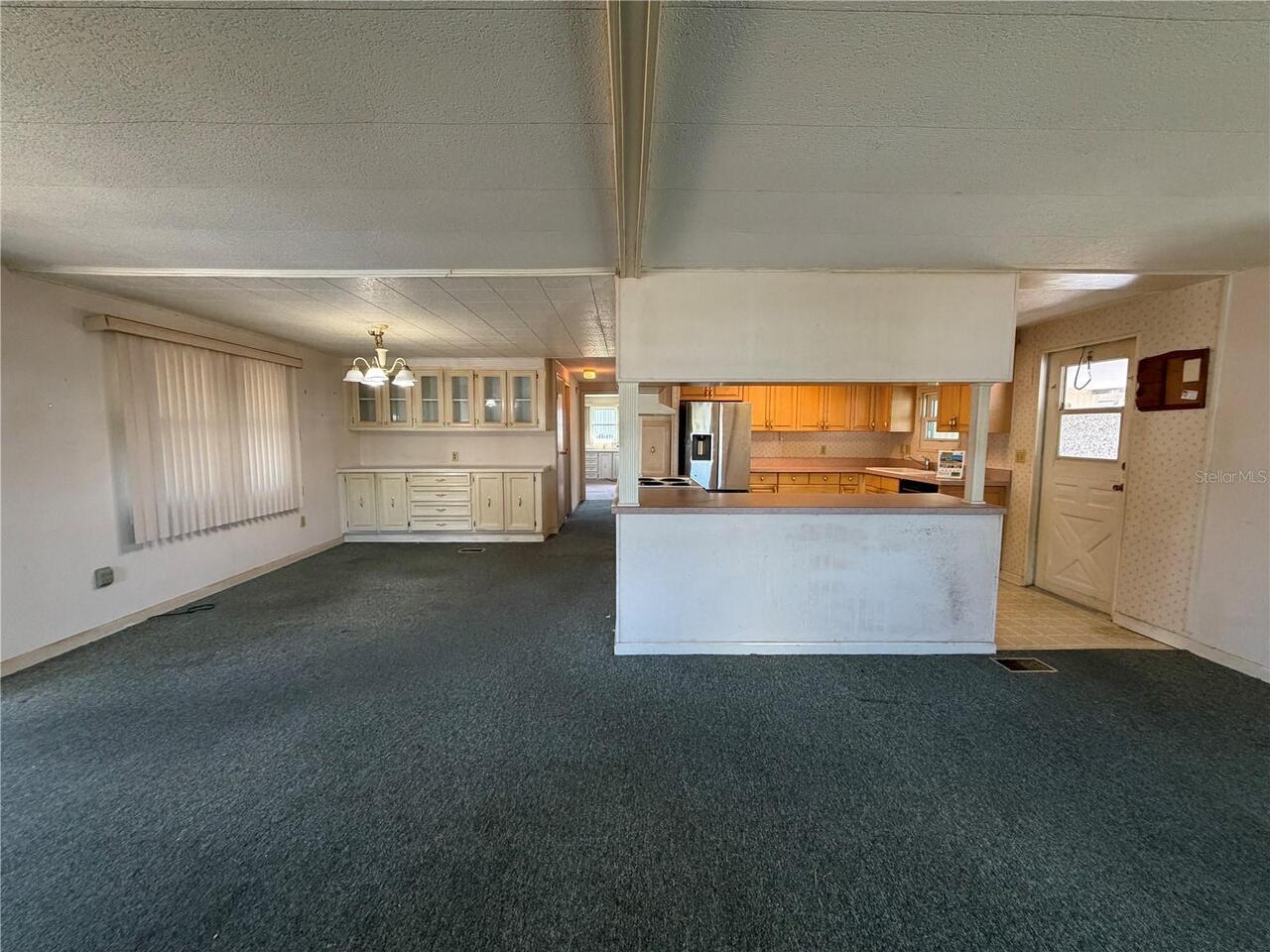 Listing Photo 8