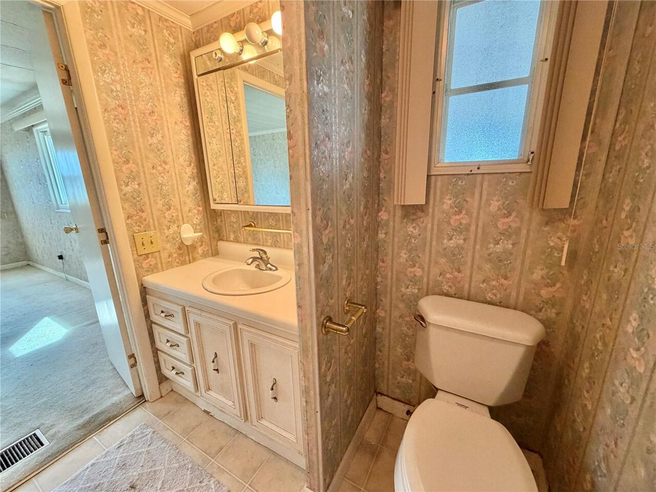 Listing Photo 38