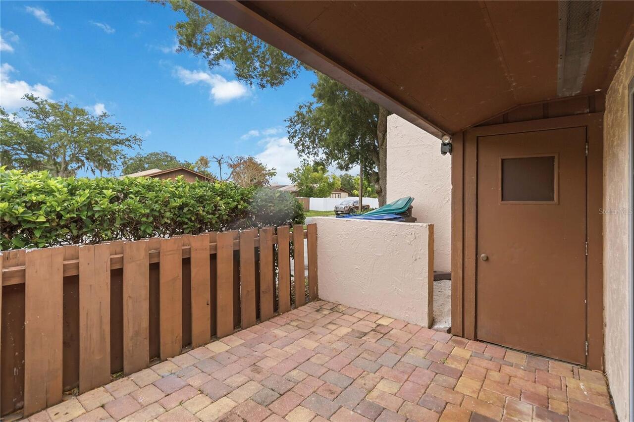 Listing Photo 8