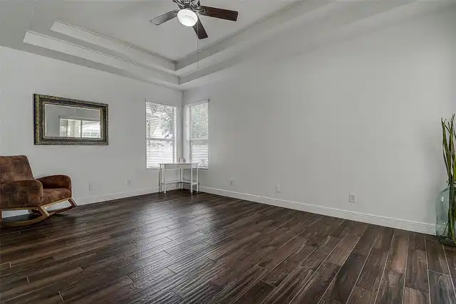 Listing Photo 32