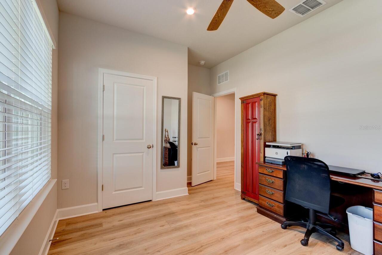 Listing Photo 31