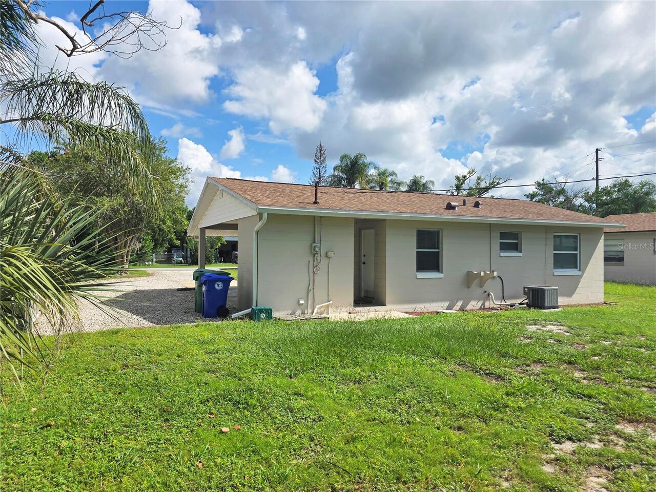 Listing Photo 8