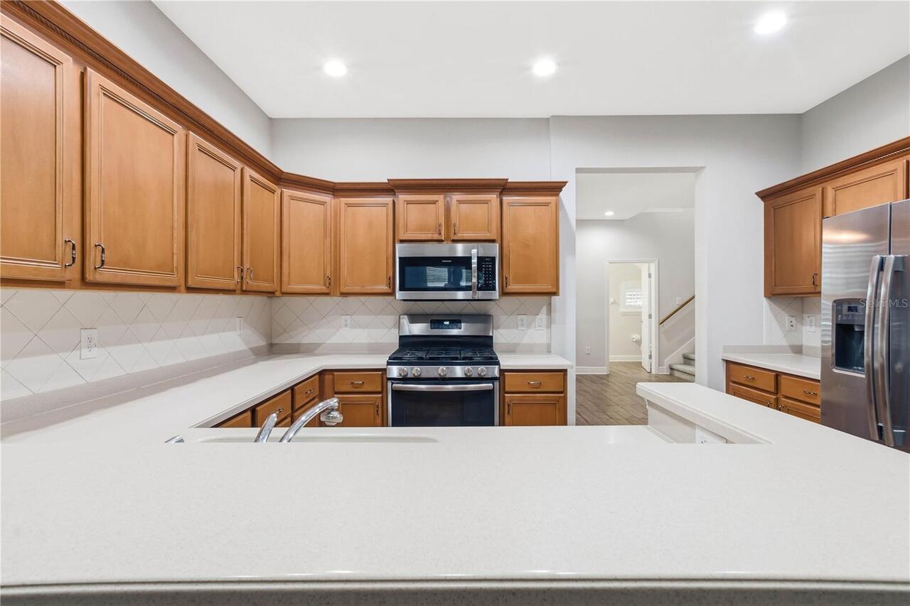 Listing Photo 12