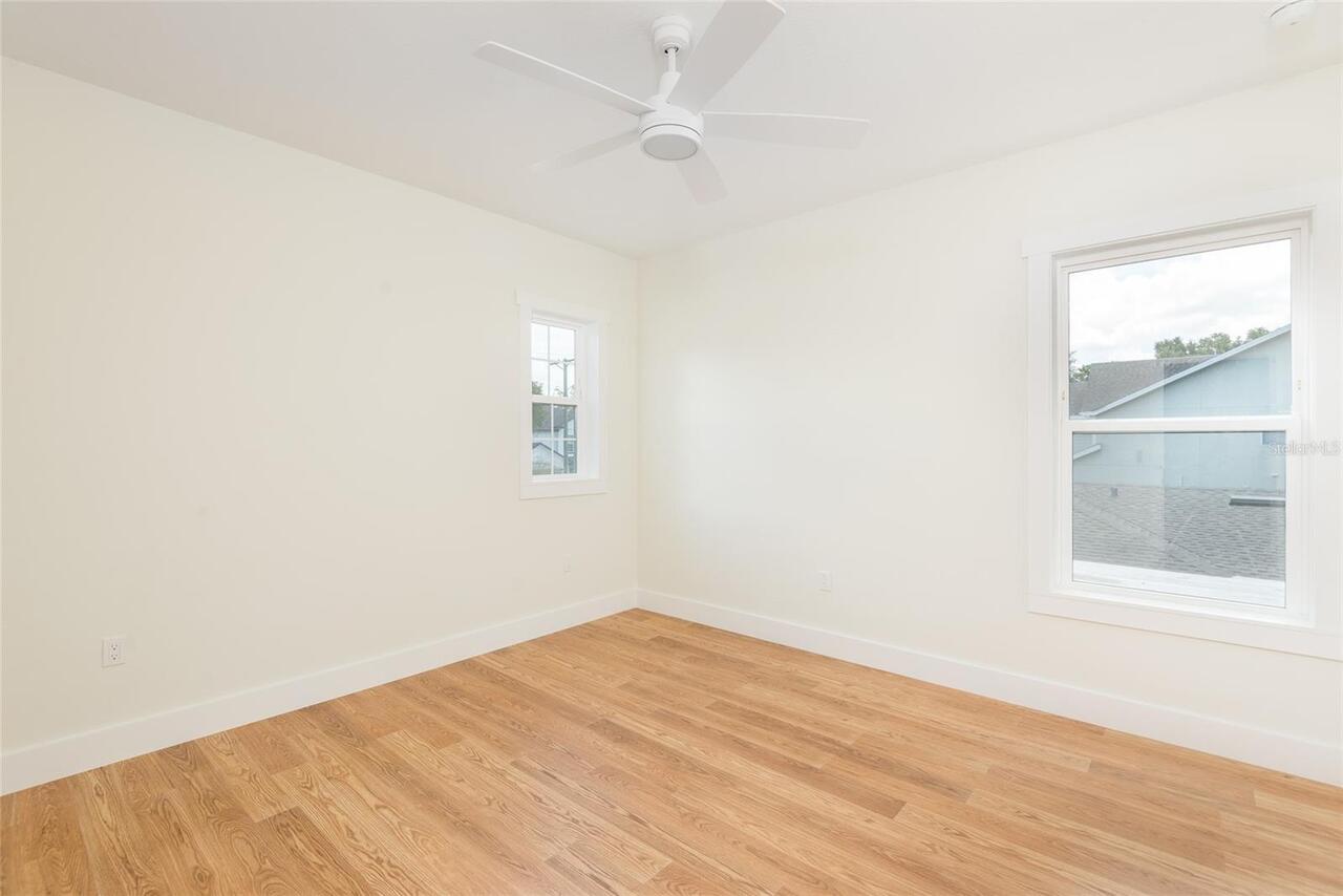 Listing Photo 28