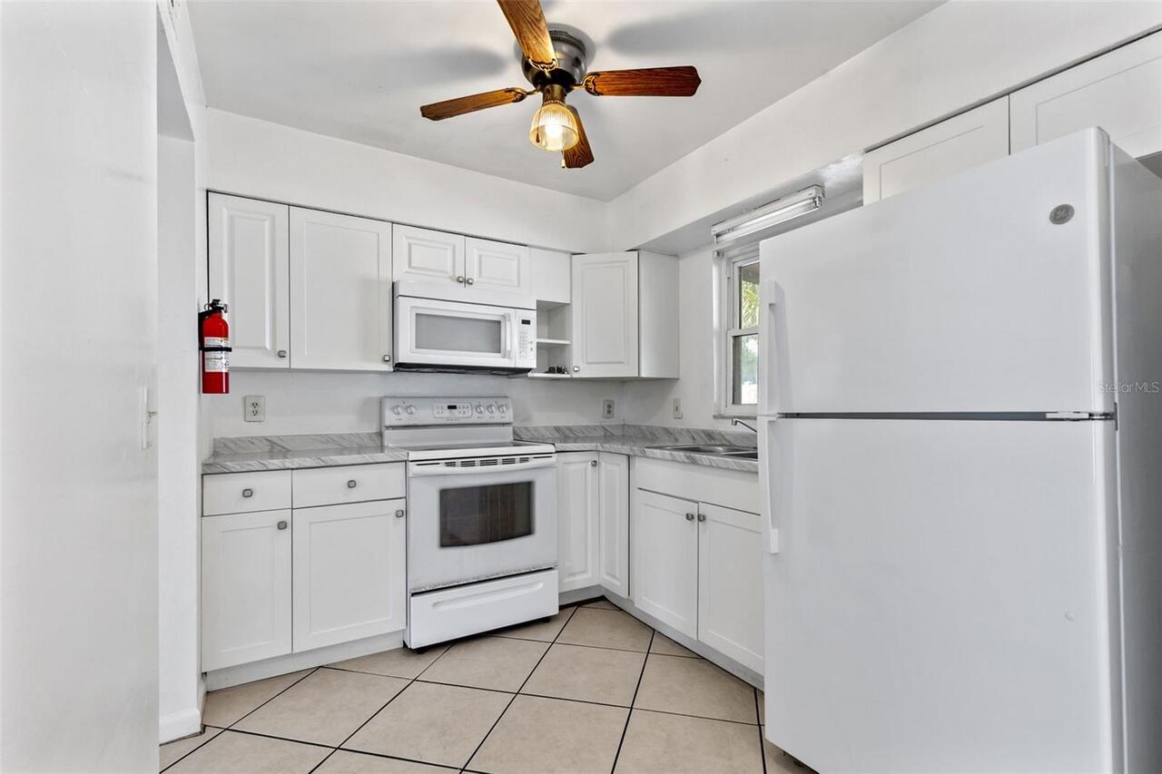 Listing Photo 16