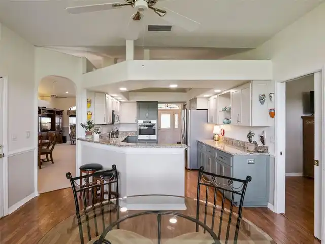 Listing Photo 13