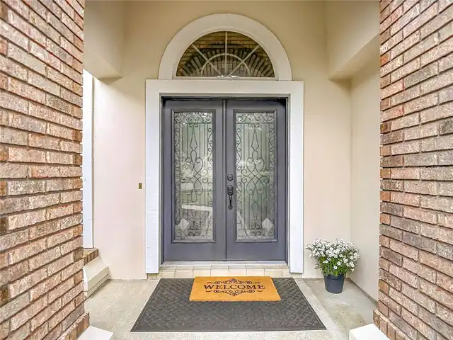 Listing Photo 9