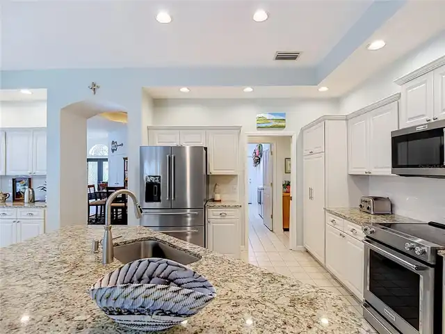 Listing Photo 19
