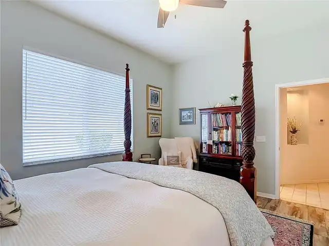 Listing Photo 41