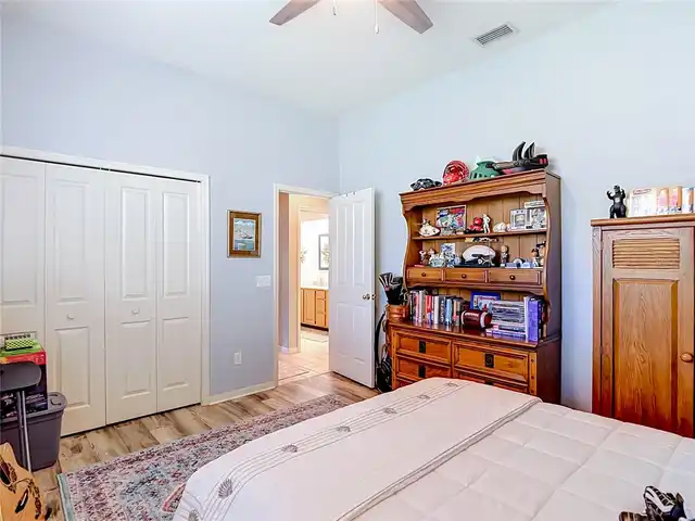 Listing Photo 43