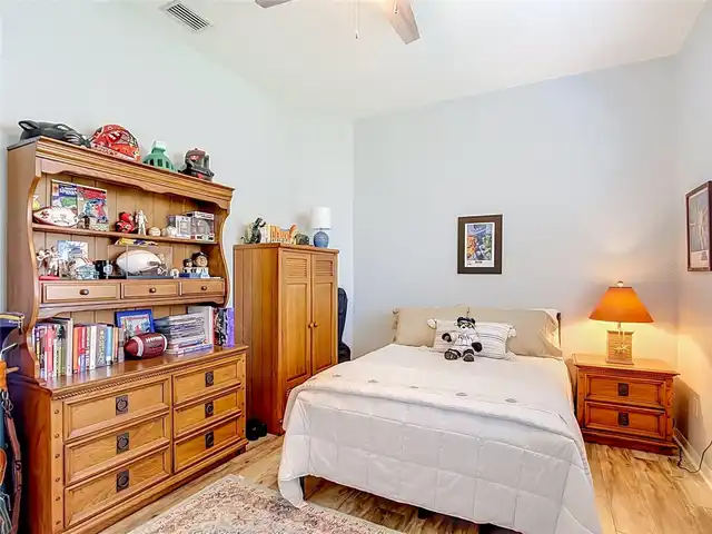 Listing Photo 44