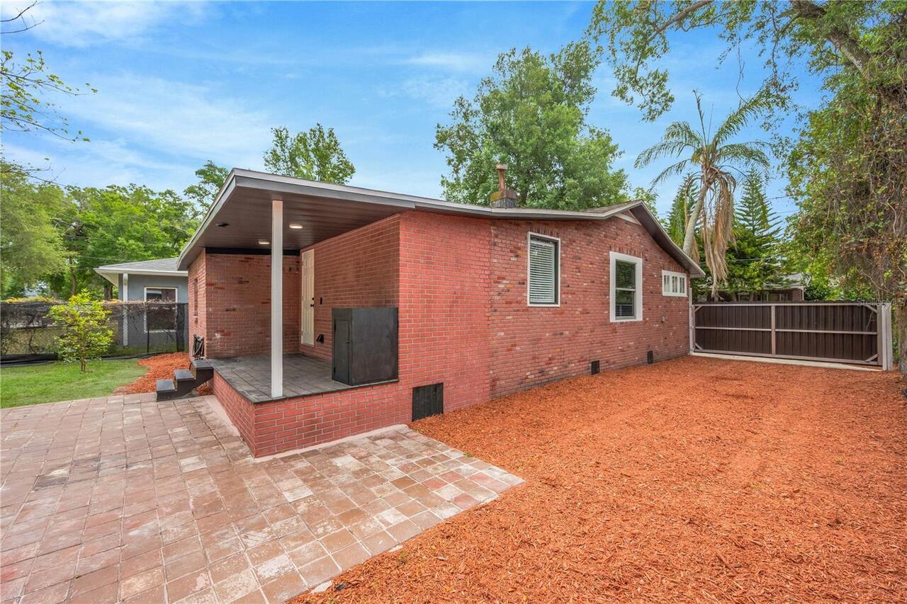 Listing Photo 14