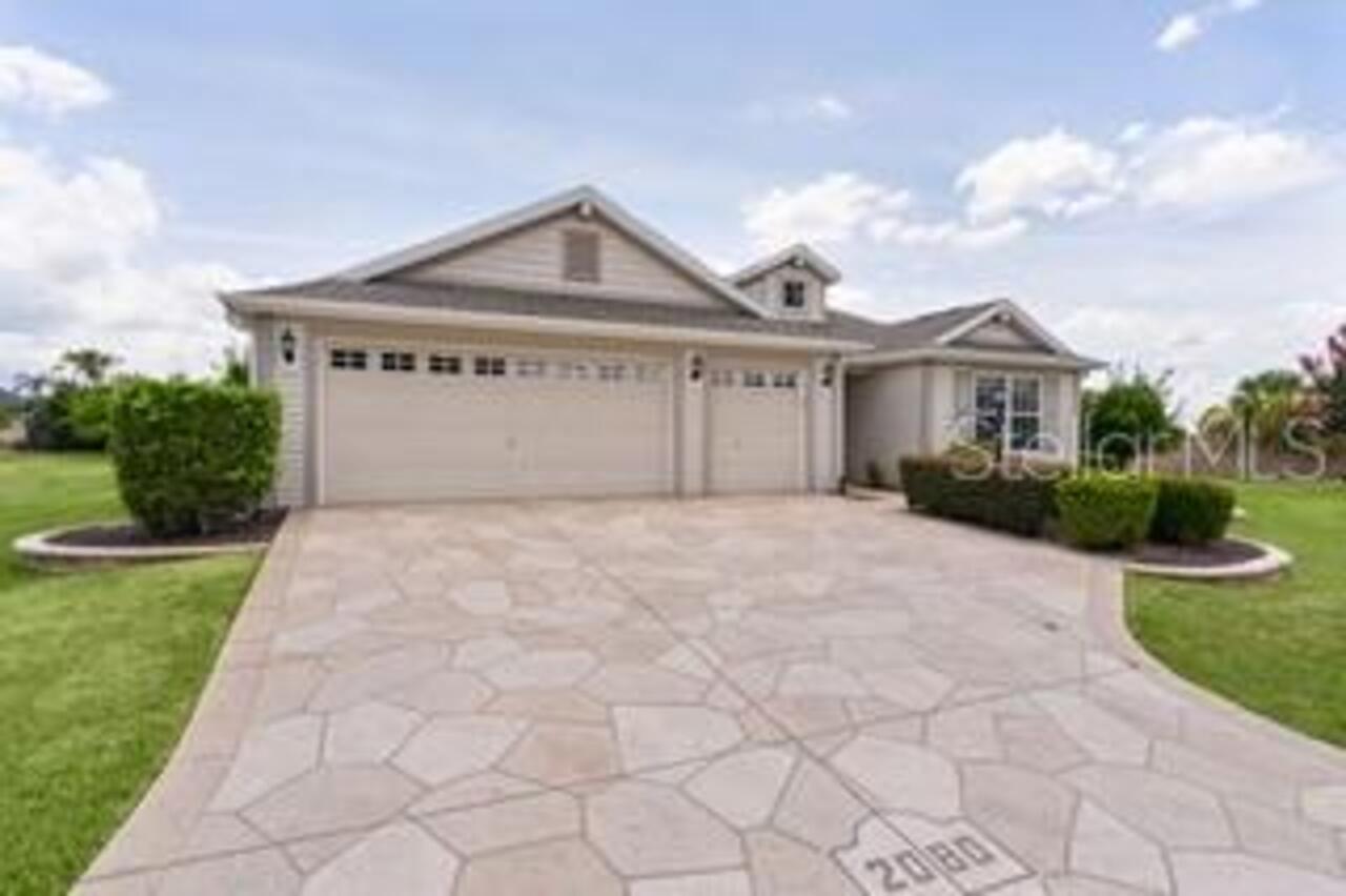 Listing Photo 5