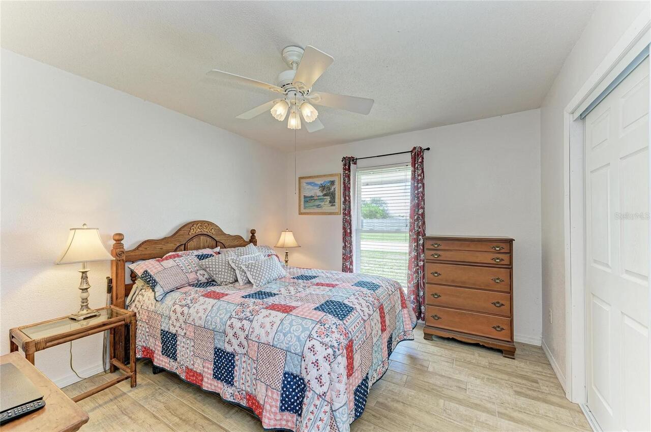 Listing Photo 14