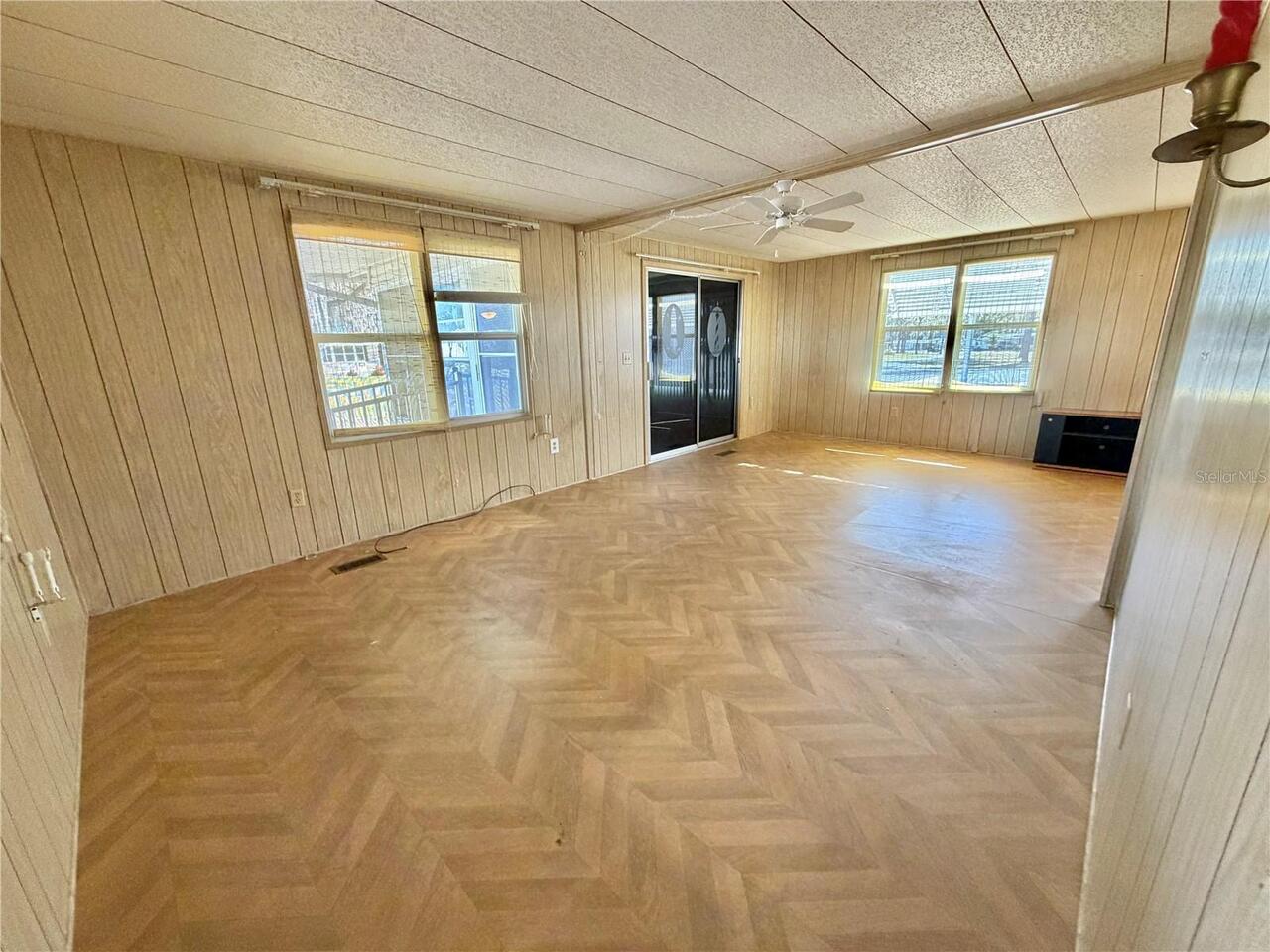 Listing Photo 8