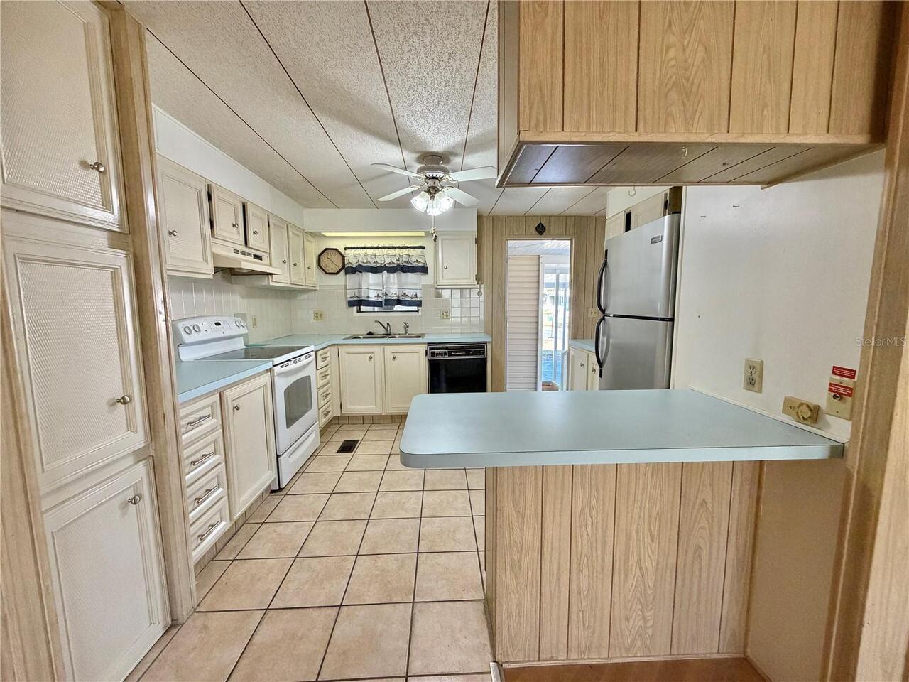 Listing Photo 15