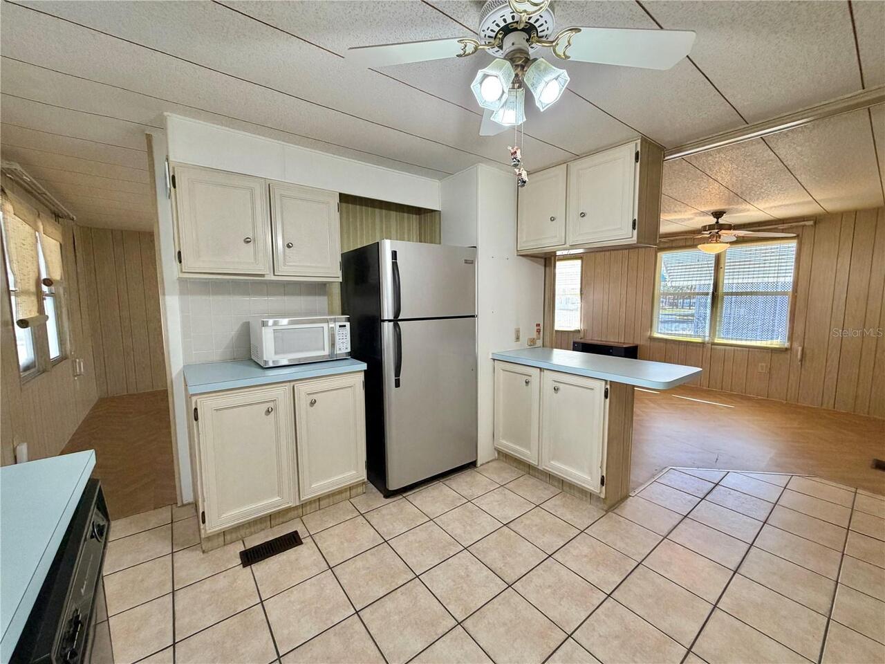 Listing Photo 17
