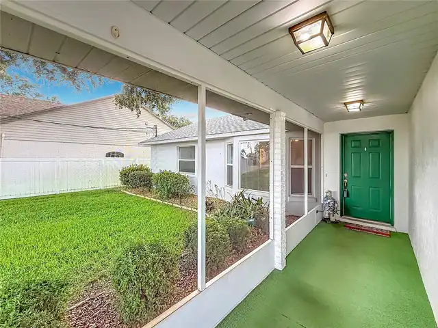 Listing Photo 11