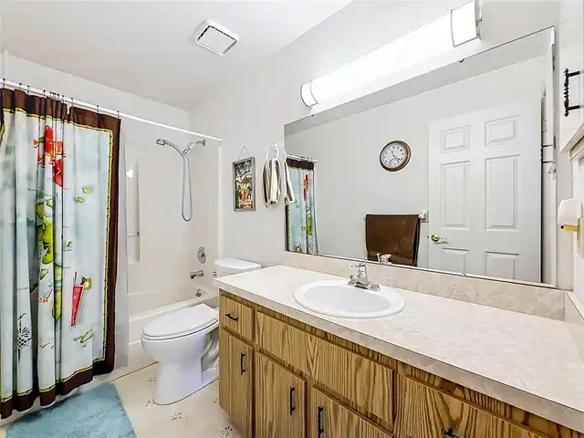 Listing Photo 37