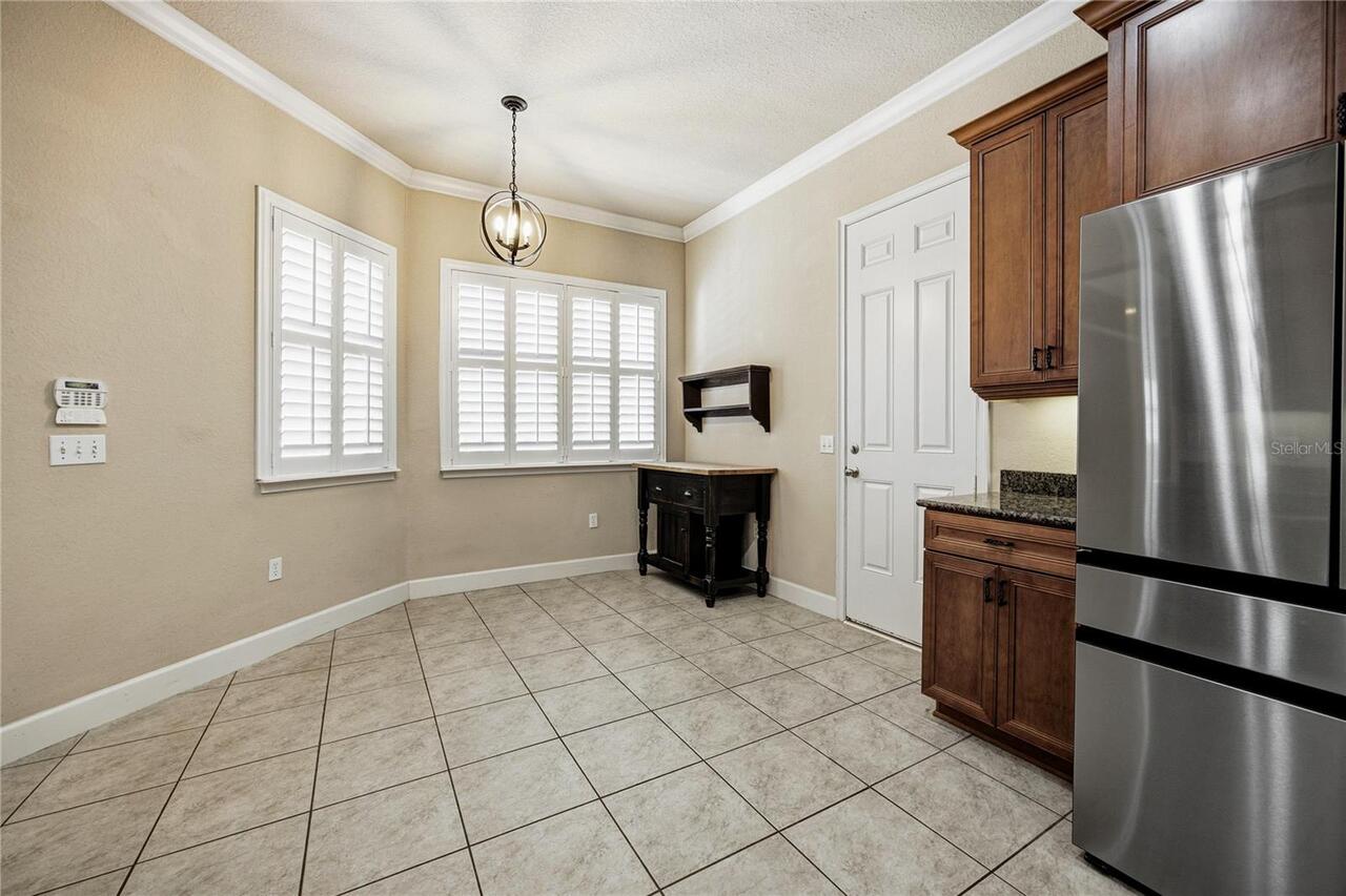 Listing Photo 18