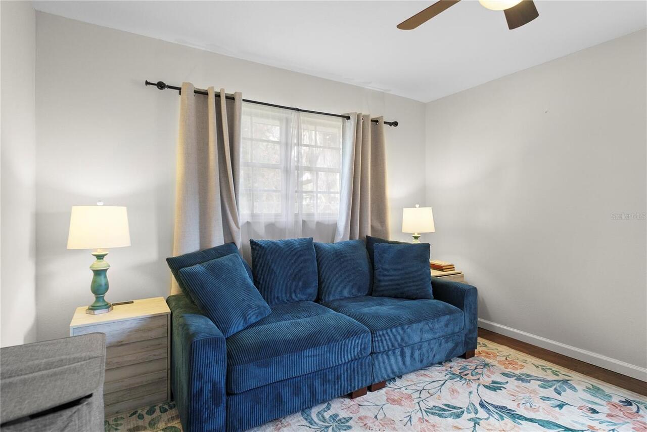 Listing Photo 10