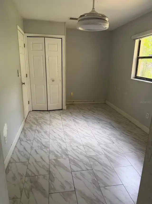 Listing Photo 12