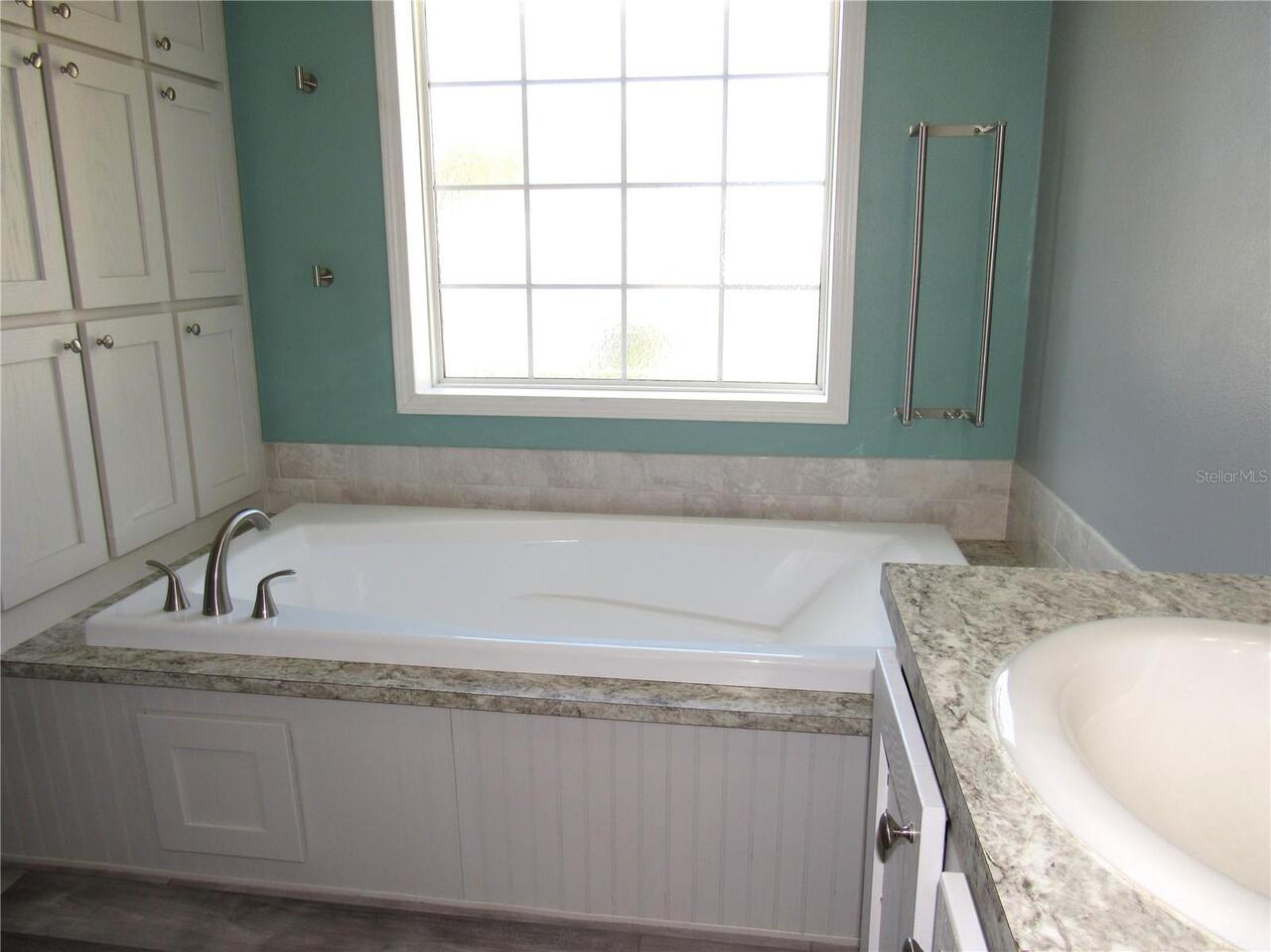 Listing Photo 27