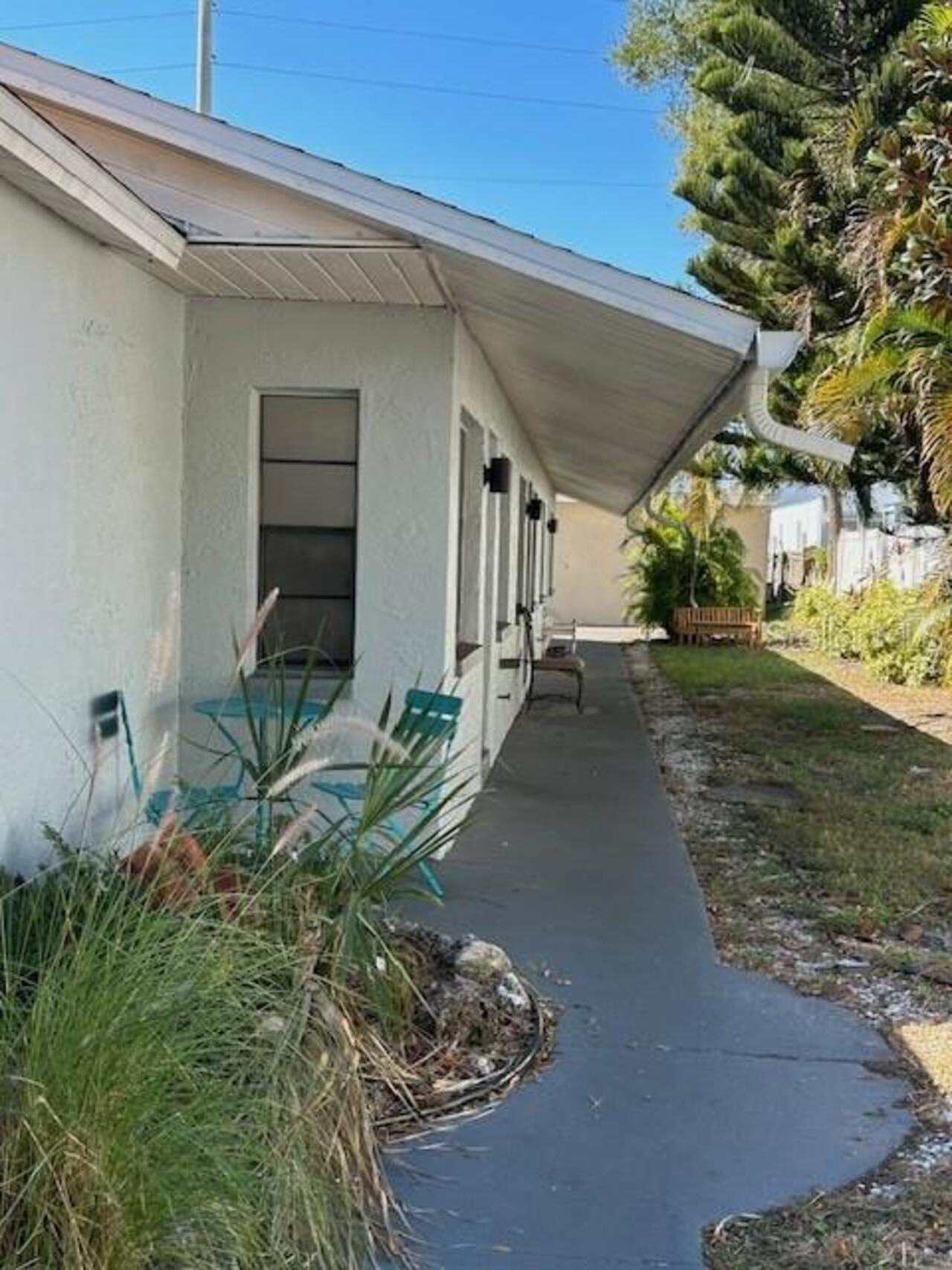 Listing Photo 12