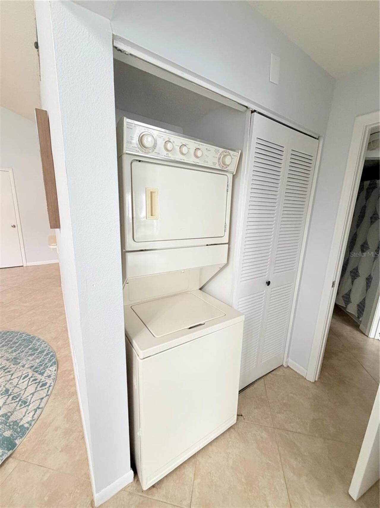 Listing Photo 8