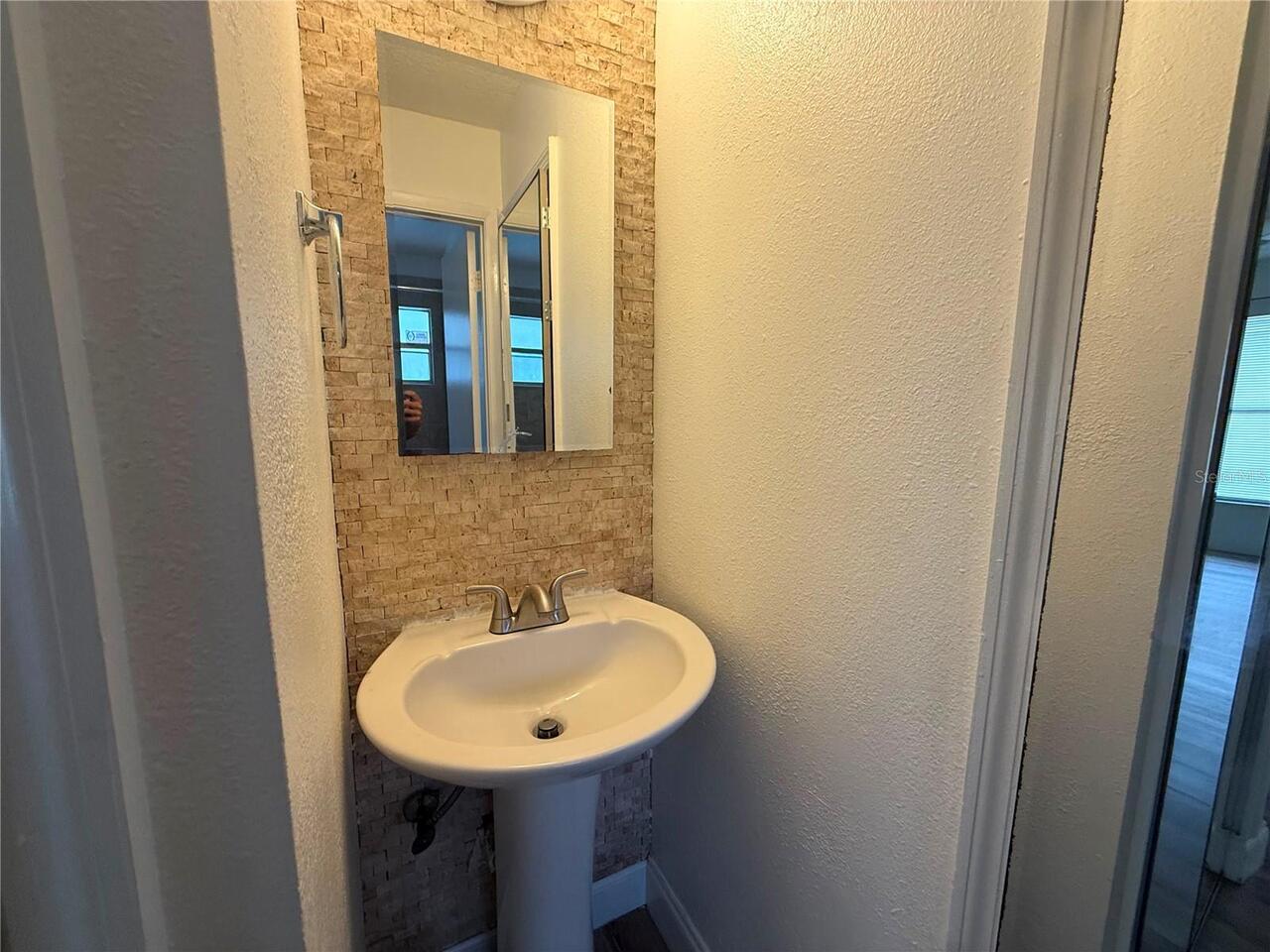 Listing Photo 15