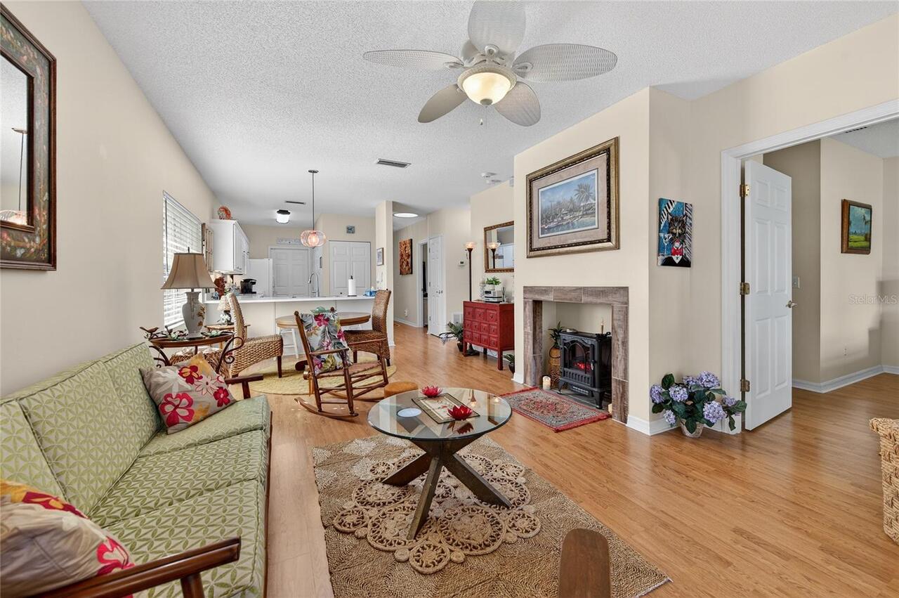 Listing Photo 7