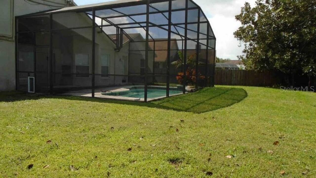 Listing Photo 11