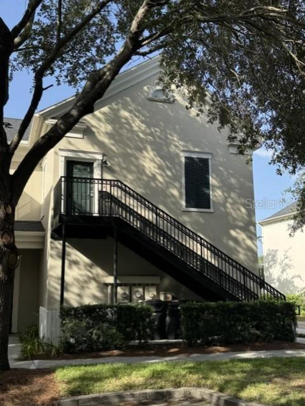 Residential Lease, 1BA, $1,950
Read More