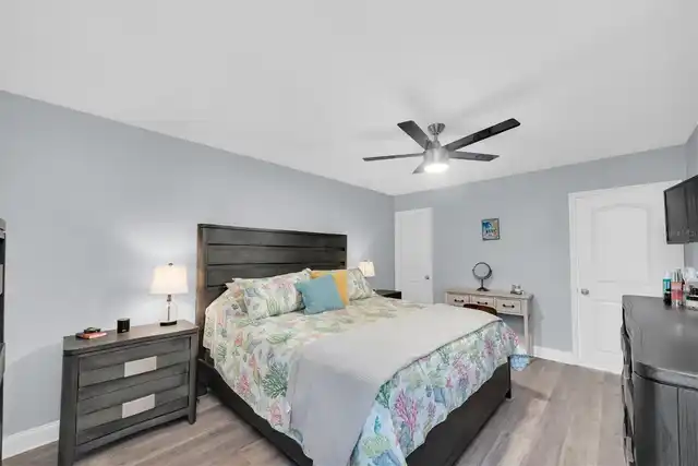 Listing Photo 19