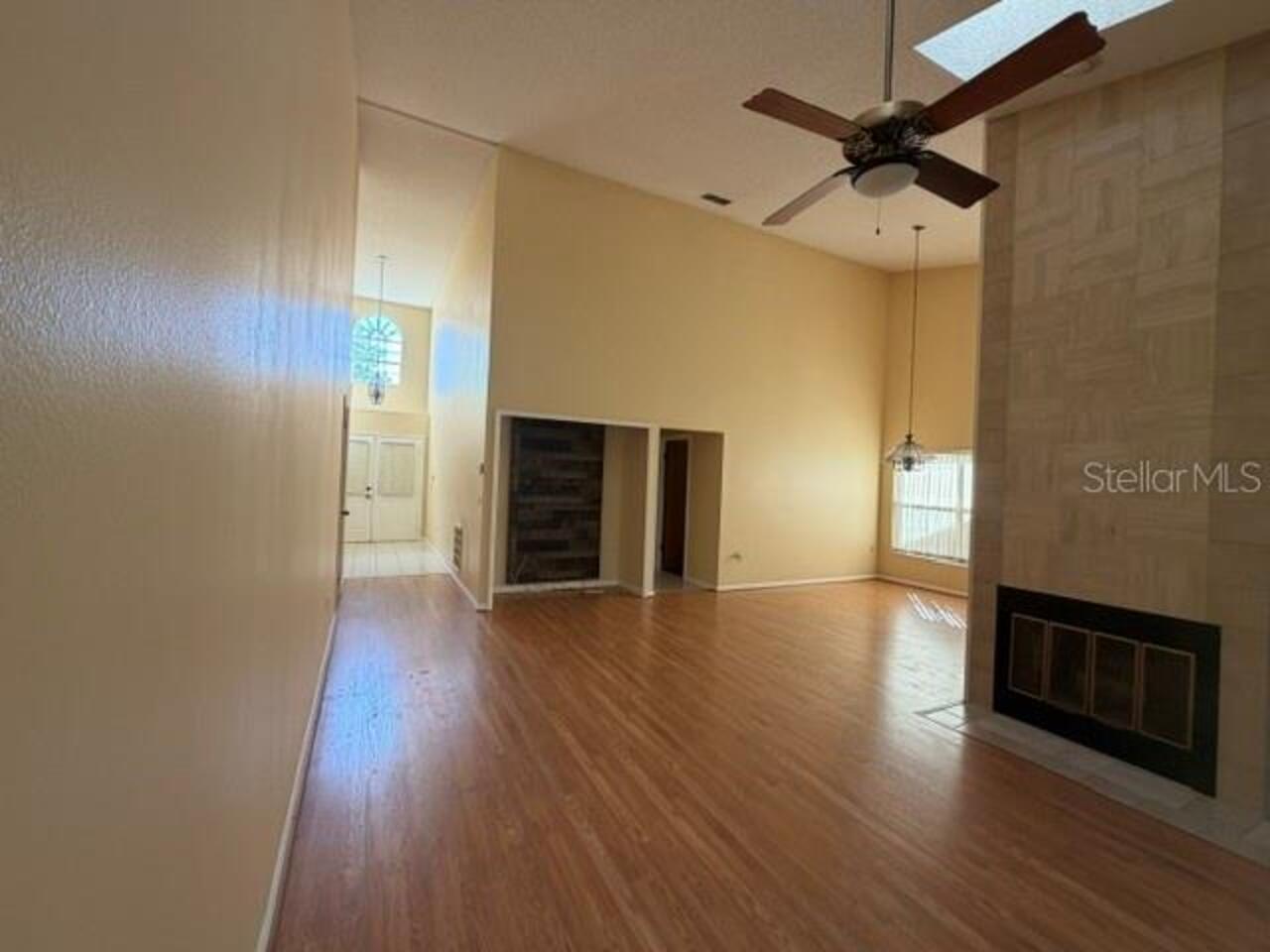 Listing Photo 9