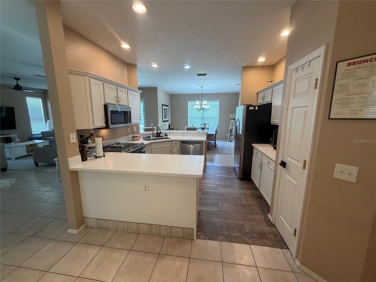 Listing Photo 19