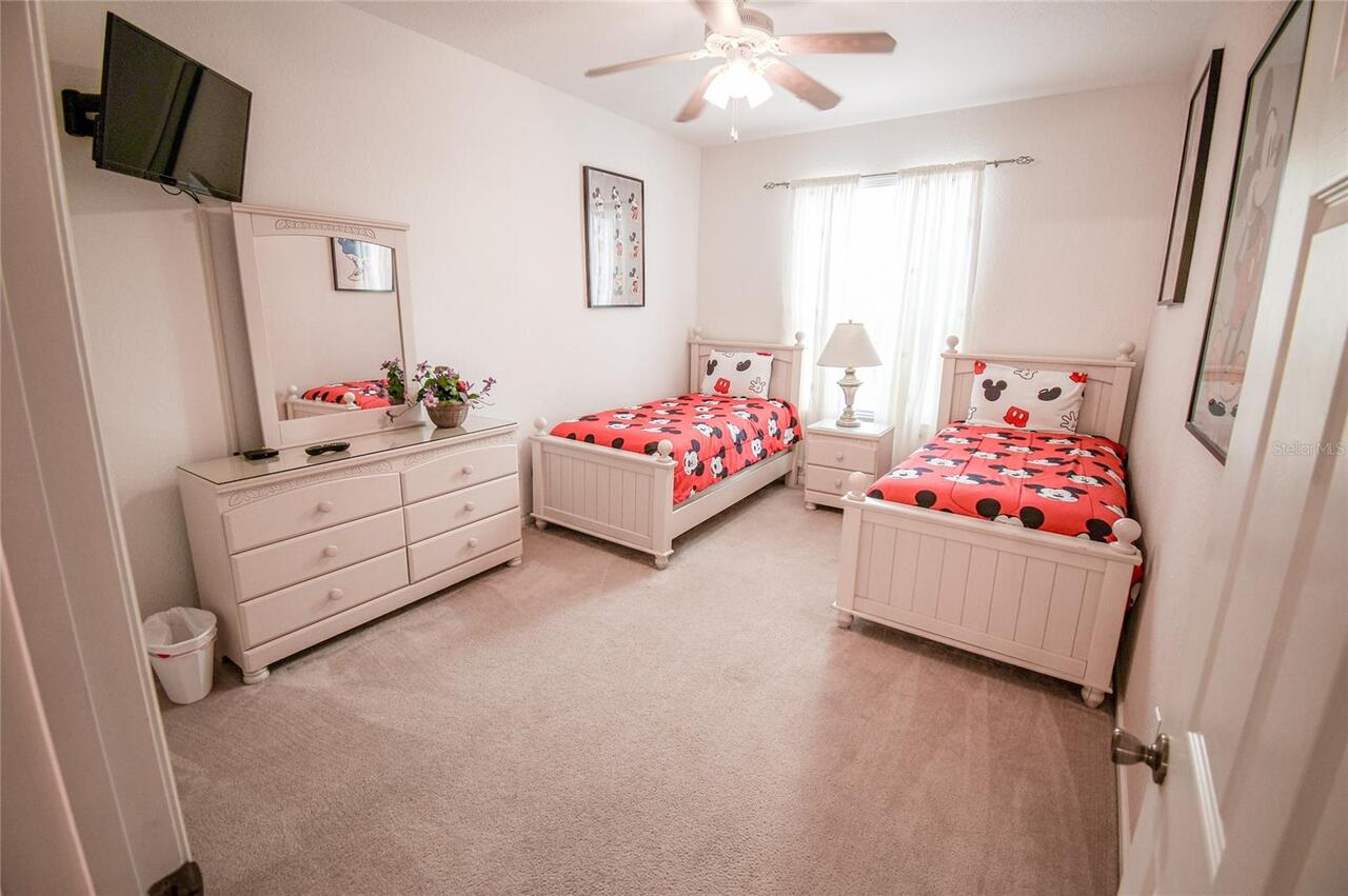 Listing Photo 9
