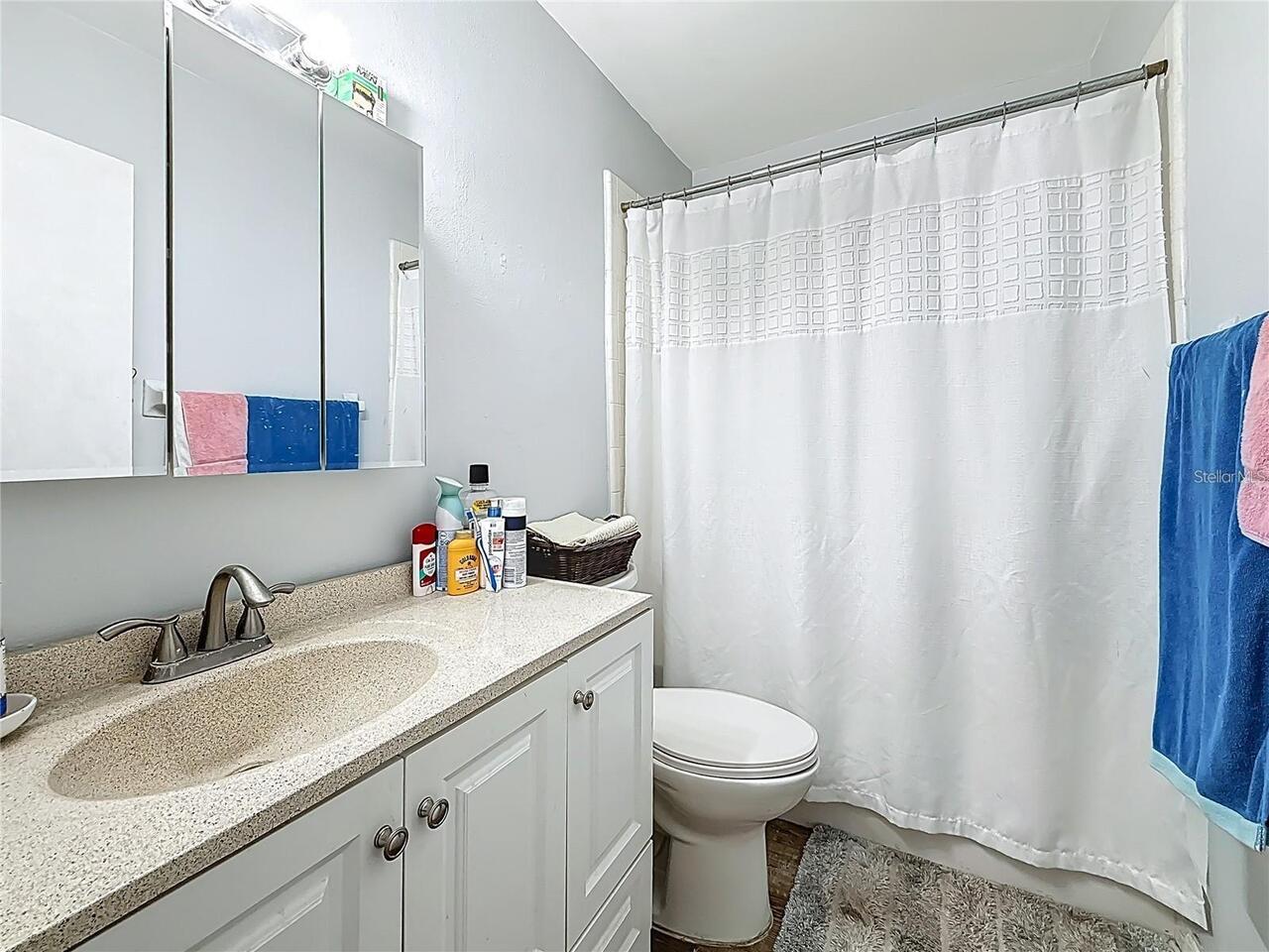 Listing Photo 9